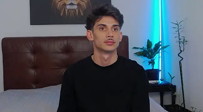 Snapshot of DanielCrush1 chatting on March 16, 2025, 1:17 pm DanielCrush1 online show from March 16, 2025, 1:17 pm