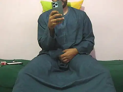 Snapshot of foxsanSs chatting on November 21, 2025, 2:10 am foxsanSs online show from November 21, 2025, 2:10 am