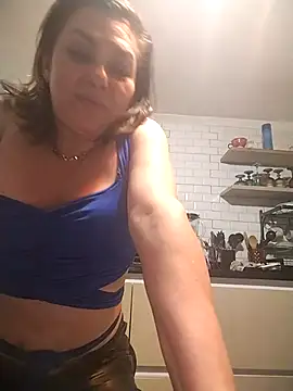 Snapshot of Myrnasexxx chatting on November 10, 2025, 1:43 am Myrnasexxx online show from November 10, 2025, 1:43 am