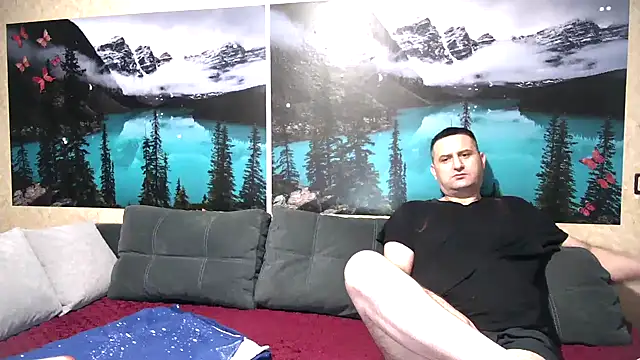 Snapshot of Big_Boss55 chatting on October 27, 2025, 9:10 am Big Boss55 online show from October 27, 2025, 9:10 am