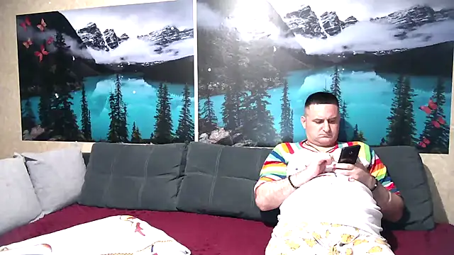 Snapshot of Big_Boss55 chatting on October 20, 2025, 7:47 pm Big Boss55 online show from October 20, 2025, 7:47 pm