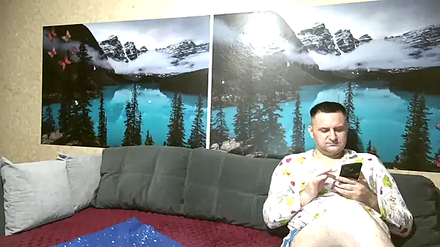 Snapshot of Big_Boss55 chatting on May 10, 2026, 9:13 am Big Boss55 online show from May 10, 2026, 9:13 am