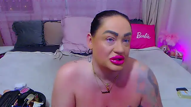 BustyVicky online show from October 12, 2025, 9:05 pm