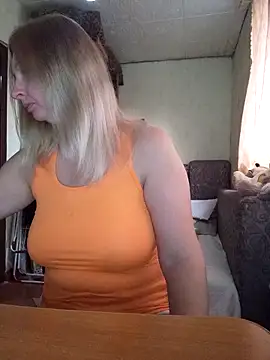 Snapshot of BustyBlond chatting on November 22, 2025, 5:17 am BustyBlond online show from November 22, 2025, 5:17 am