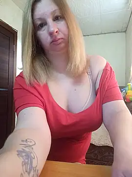 BustyBlond online show from July 11, 2026, 4:02 am