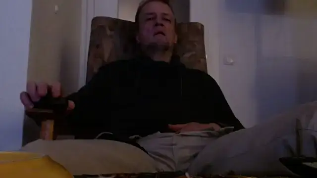 Snapshot of Cordt27 chatting on November 17, 2025, 6:01 pm Cordt27 online show from November 17, 2025, 6:01 pm