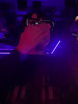 Snapshot of RuggyRackz chatting on March 17, 2025, 12:42 am RuggyRackz online show from March 17, 2025, 12:42 am