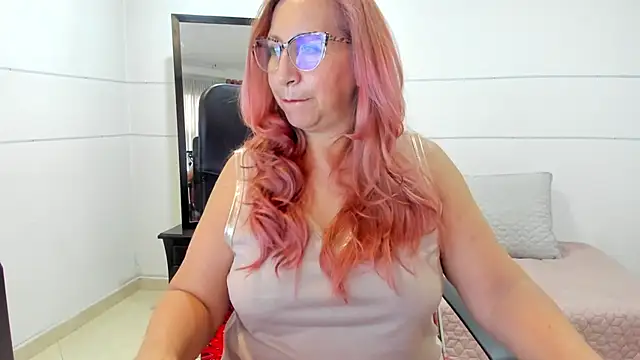 Snapshot of vaalery_sweet chatting on December 13, 2024, 10:02 pm vaalery sweet online show from December 13, 2024, 10:02 pm