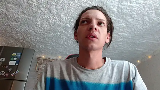 omar alurba online show from December 22, 2025, 6:19 pm