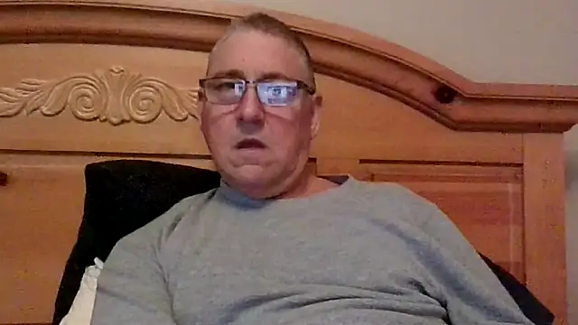 takeitall101 online show from September 13, 2025, 9:04 pm