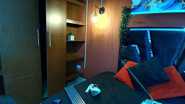 Snapshot of DacotaAndersonDirty chatting on November 27, 2025, 10:37 am DacotaAndersonDirty online show from November 27, 2025, 10:37 am