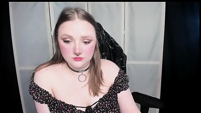 Snapshot of YourDyingBride chatting on February 22, 2026, 7:04 pm YourDyingBride online show from February 22, 2026, 7:04 pm