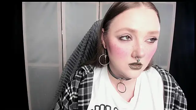 Snapshot of YourDyingBride chatting on April 15, 2026, 4:51 am YourDyingBride online show from April 15, 2026, 4:51 am