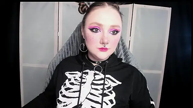 Snapshot of YourDyingBride chatting on April 12, 2026, 2:37 am YourDyingBride online show from April 12, 2026, 2:37 am