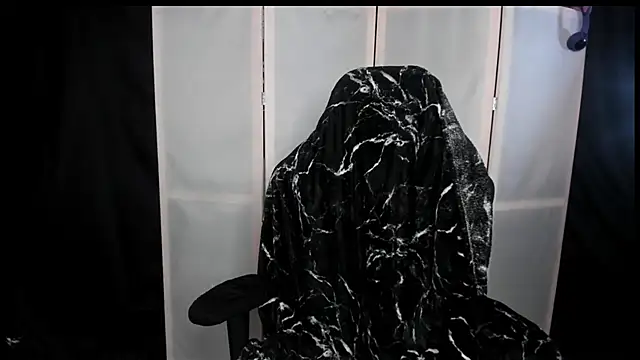 Snapshot of YourDyingBride chatting on February 3, 2026, 2:53 am YourDyingBride online show from February 3, 2026, 2:53 am