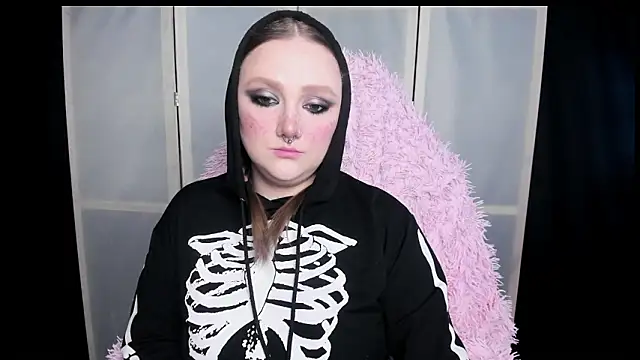 Snapshot of YourDyingBride chatting on March 13, 2026, 9:31 pm YourDyingBride online show from March 13, 2026, 9:31 pm