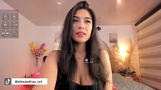 Snapshot of Alexandra_ra chatting on March 12, 2025, 12:42 am Alexandra ra online show from March 12, 2025, 12:42 am