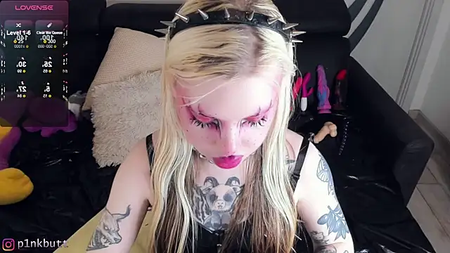 HelenGoat online show from February 1, 2025, 10:23 pm