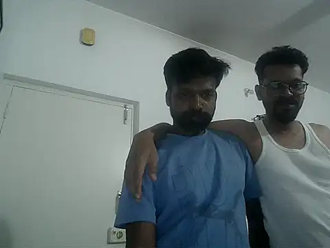 Snapshot of Indiaguy4u chatting on March 26, 2026, 2:37 pm Indiaguy4u online show from March 26, 2026, 2:37 pm