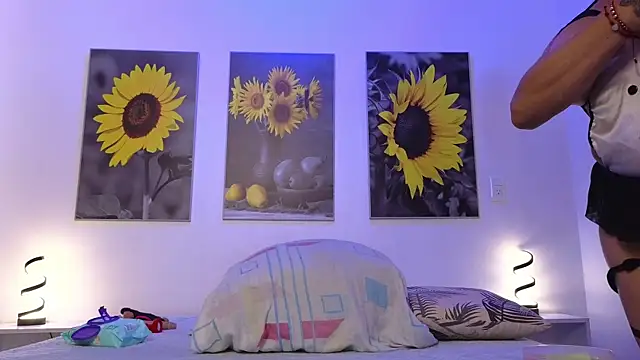 Snapshot of KataLehlla chatting on December 4, 2025, 11:53 am KataLehlla online show from December 4, 2025, 11:53 am