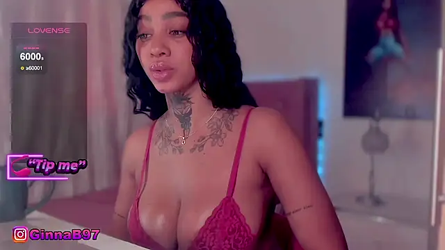 GinnaBolton online show from November 21, 2025, 2:05 pm