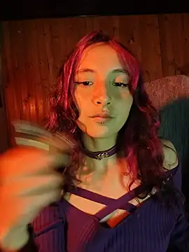  Laary online show from March 8, 2026, 2:04 am