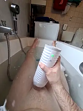 Snapshot of toeloverlive chatting on March 2, 2026, 8:21 am toeloverlive online show from March 2, 2026, 8:21 am