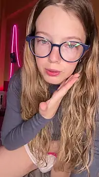 -veranito- online show from February 26, 2026, 3:06 am