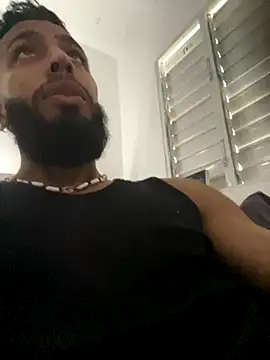 Alessandro  Rossi online show from November 14, 2025, 7:06 pm