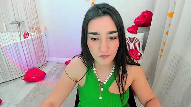 GoldenHeart 1 online show from February 5, 2026, 3:24 am