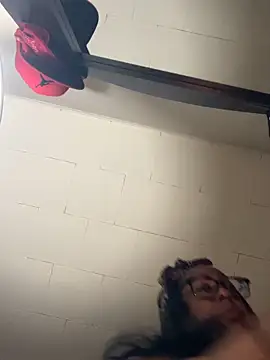 Goddesskarisma online show from December 19, 2025, 2:26 am