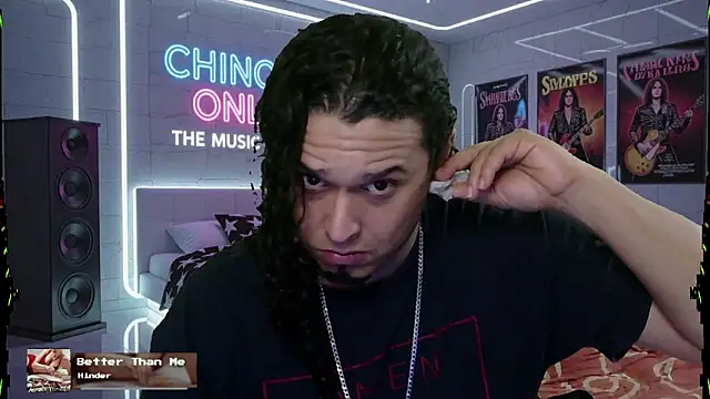 chino roz online show from October 24, 2025, 6:12 am