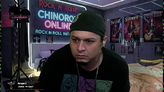 Snapshot of chino_roz chatting on January 9, 2026, 9:11 pm chino roz online show from January 9, 2026, 9:11 pm