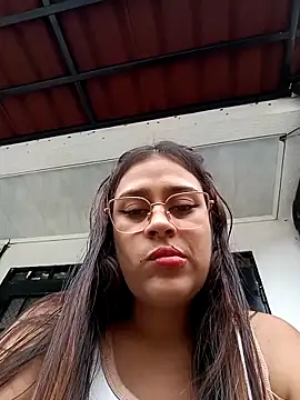 Latina sexy1 online show from April 7, 2026, 1:02 pm