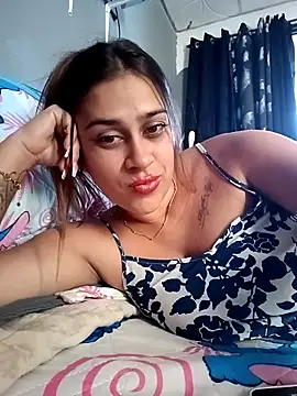 Latina sexy1 online show from March 15, 2026, 5:42 pm