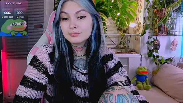 jelya sg online show from November 7, 2025, 1:04 pm