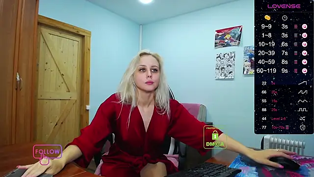 diamondjune online show from October 12, 2025, 10:44 pm