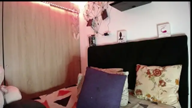 Santiago kiler online show from February 21, 2026, 1:18 am