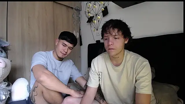 Santiago kiler online show from February 1, 2026, 7:34 pm