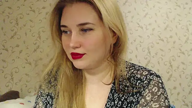 Snapshot of mmmPinUpGirl chatting on February 26, 2025, 8:36 pm mmmPinUpGirl online show from February 26, 2025, 8:36 pm