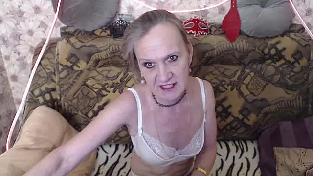 Snapshot of MissBekker chatting on February 28, 2026, 4:28 pm MissBekker online show from February 28, 2026, 4:28 pm