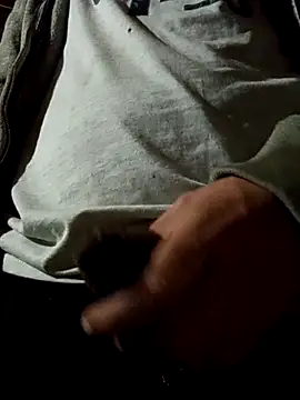 Snapshot of rodovlaz chatting on October 28, 2025, 1:50 am rodovlaz online show from October 28, 2025, 1:50 am