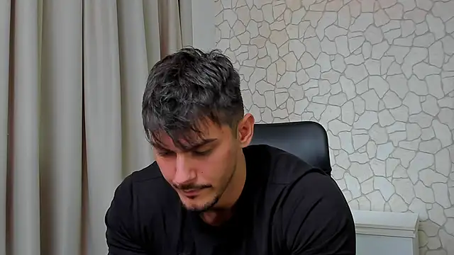 Snapshot of ClintMasters chatting on March 18, 2025, 8:50 am ClintMasters online show from March 18, 2025, 8:50 am