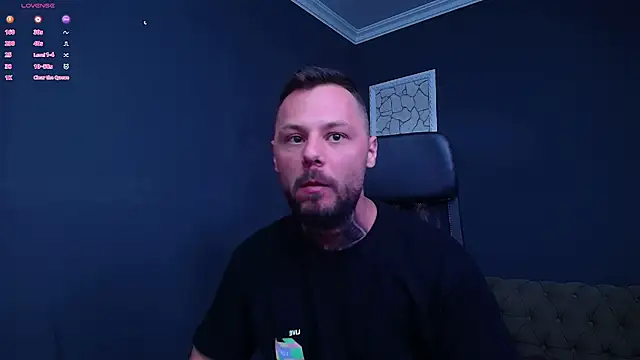 Snapshot of BrianHunts chatting on November 18, 2025, 6:06 am BrianHunts online show from November 18, 2025, 6:06 am