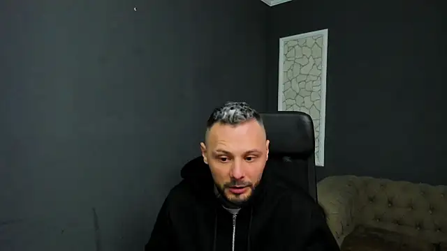 Snapshot of BrianHunts chatting on February 11, 2026, 5:51 am BrianHunts online show from February 11, 2026, 5:51 am