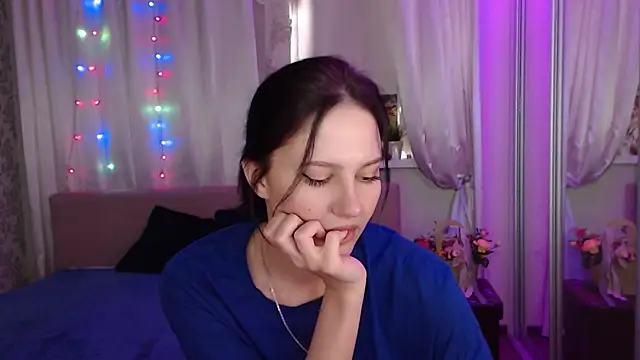 Snapshot of Zlata888 chatting on March 11, 2025, 9:34 am Zlata888 online show from March 11, 2025, 9:34 am