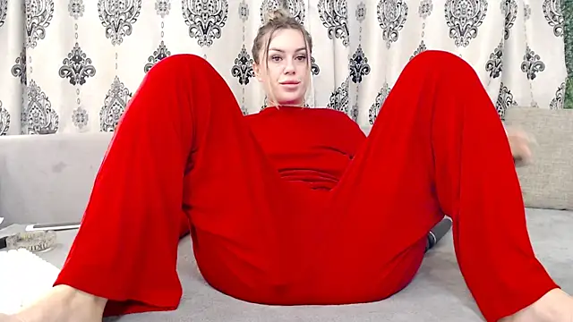 Snapshot of sweetdaiana23 chatting on November 27, 2025, 1:39 am sweetdaiana23 online show from November 27, 2025, 1:39 am