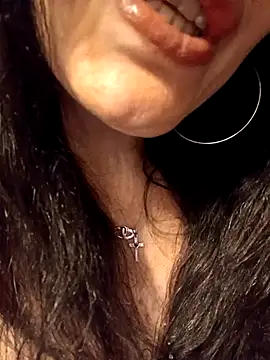 eva750 online show from December 30, 2024, 5:13 pm