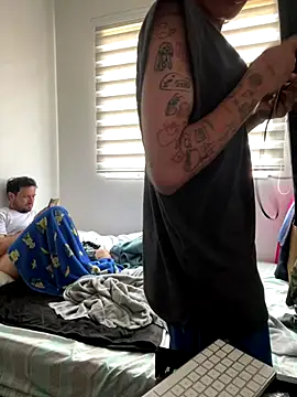 Snapshot of sorry-mom69 chatting on December 16, 2025, 2:32 pm sorry-mom69 online show from December 16, 2025, 2:32 pm