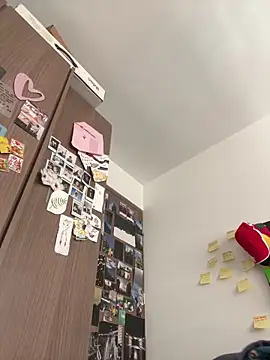 sorry-mom69 online show from March 26, 2026, 1:20 pm